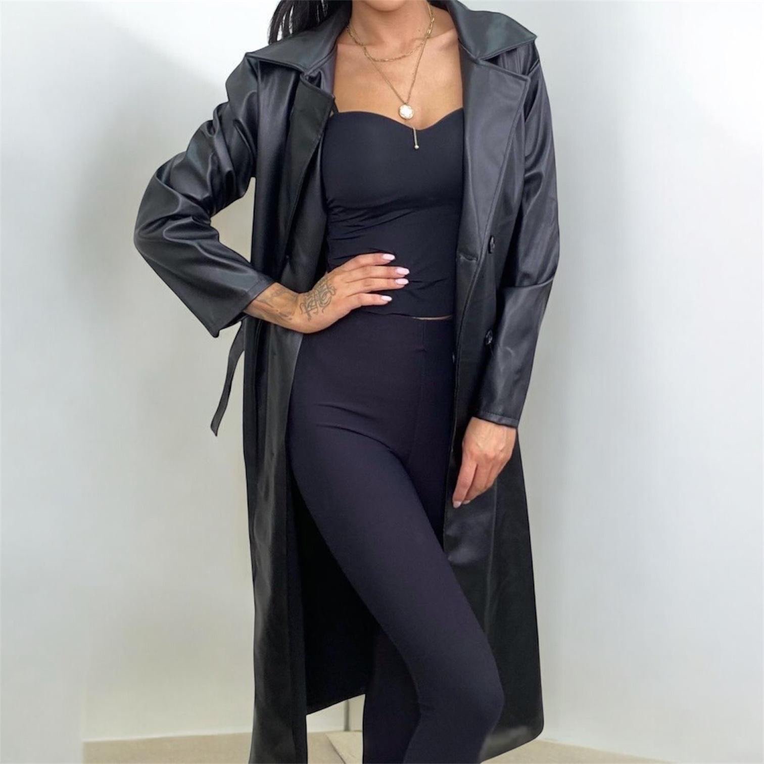 Trench Lungo Ecopelle con cintura in vita e collo a Revers - immagine 2